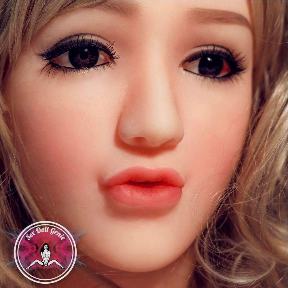 Ashleigh - 162cm D Cup Silicone Doll-18