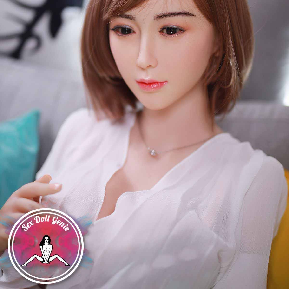Ione - 161cm  G Cup Silicone Head with TPE Body-18