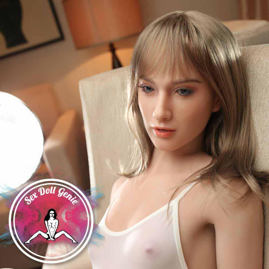 Liyah - 171 cm A Cup (Tête Hybride Silicone + Corps TPE) TPE Doll-1