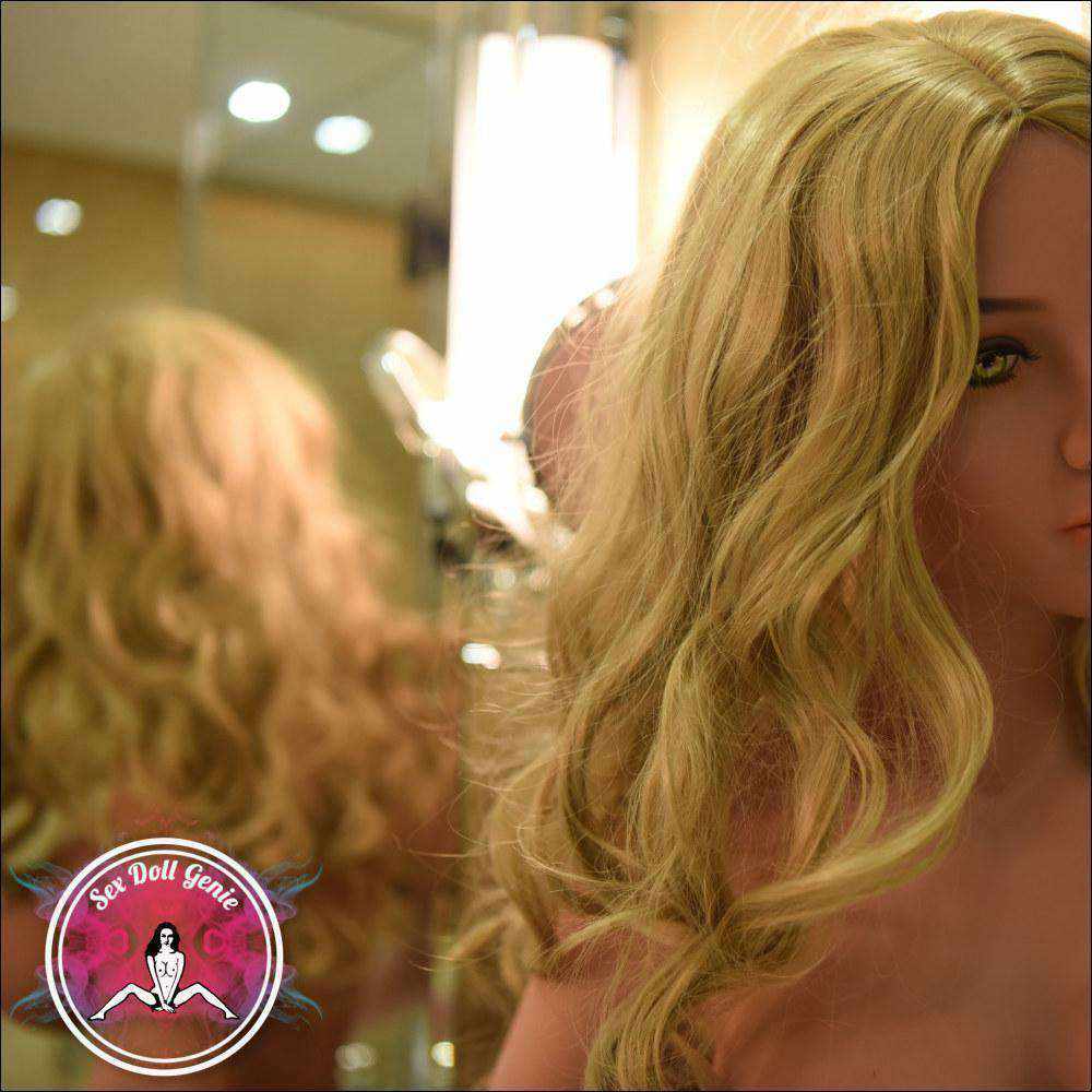 Amanda - Muñeca TPE Copa J de 167 cm-13