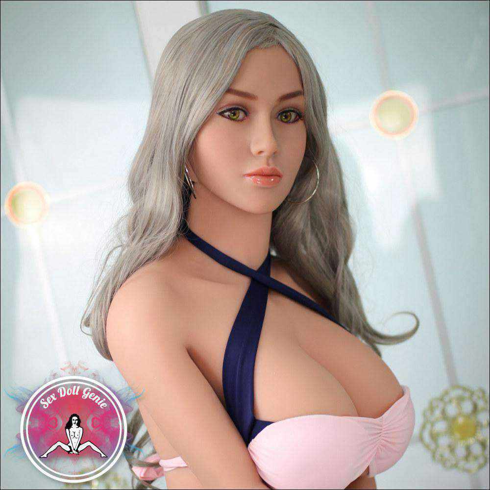 Camila - Muñeca TPE Copa E de 168 cm-32