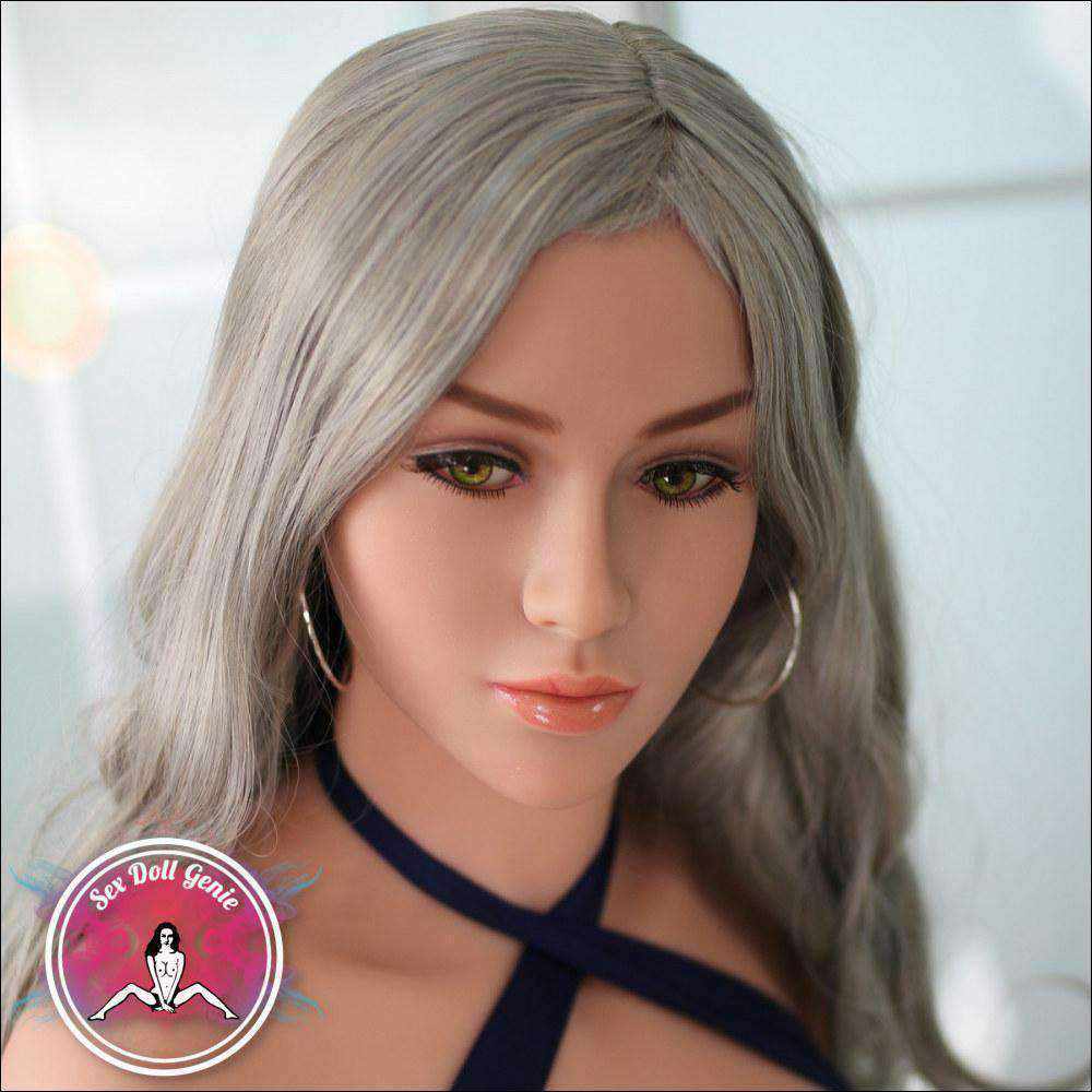 Camila - Muñeca TPE Copa E de 168 cm-52
