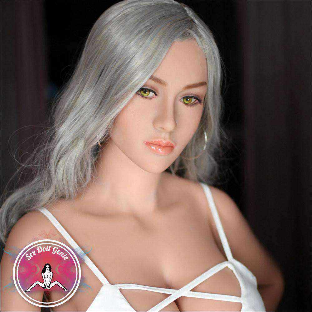 Camila - Muñeca TPE Copa E de 168 cm-53