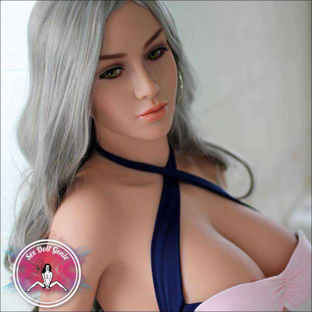 Camila - Muñeca TPE Copa E de 168 cm-55
