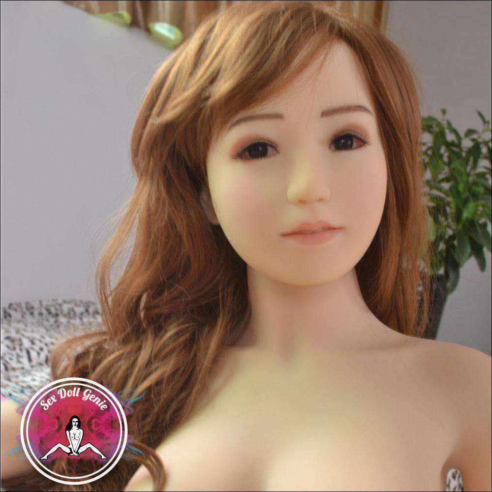 Daisee – 156 cm große TPE-Puppe, Körbchengröße B, 29
