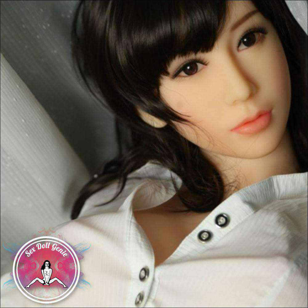 Hannah - Muñeca TPE Copa C de 163 cm-19