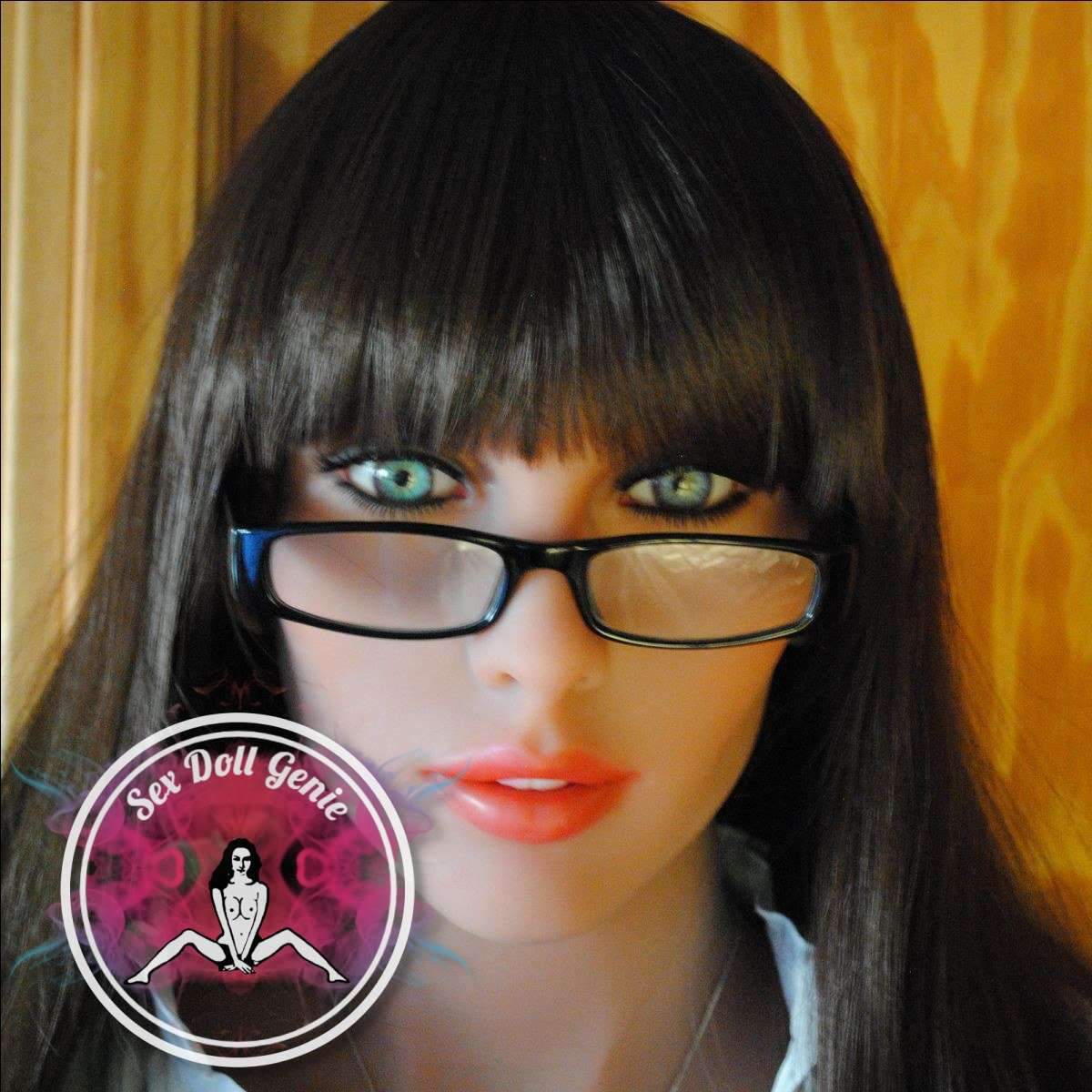 Judith – 167 cm große TPE-Puppe, Körbchengröße G, 11