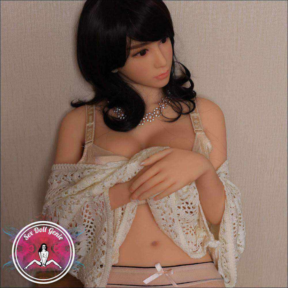 Lin – TPE-Puppe, 158 cm, Körbchengröße D, 32