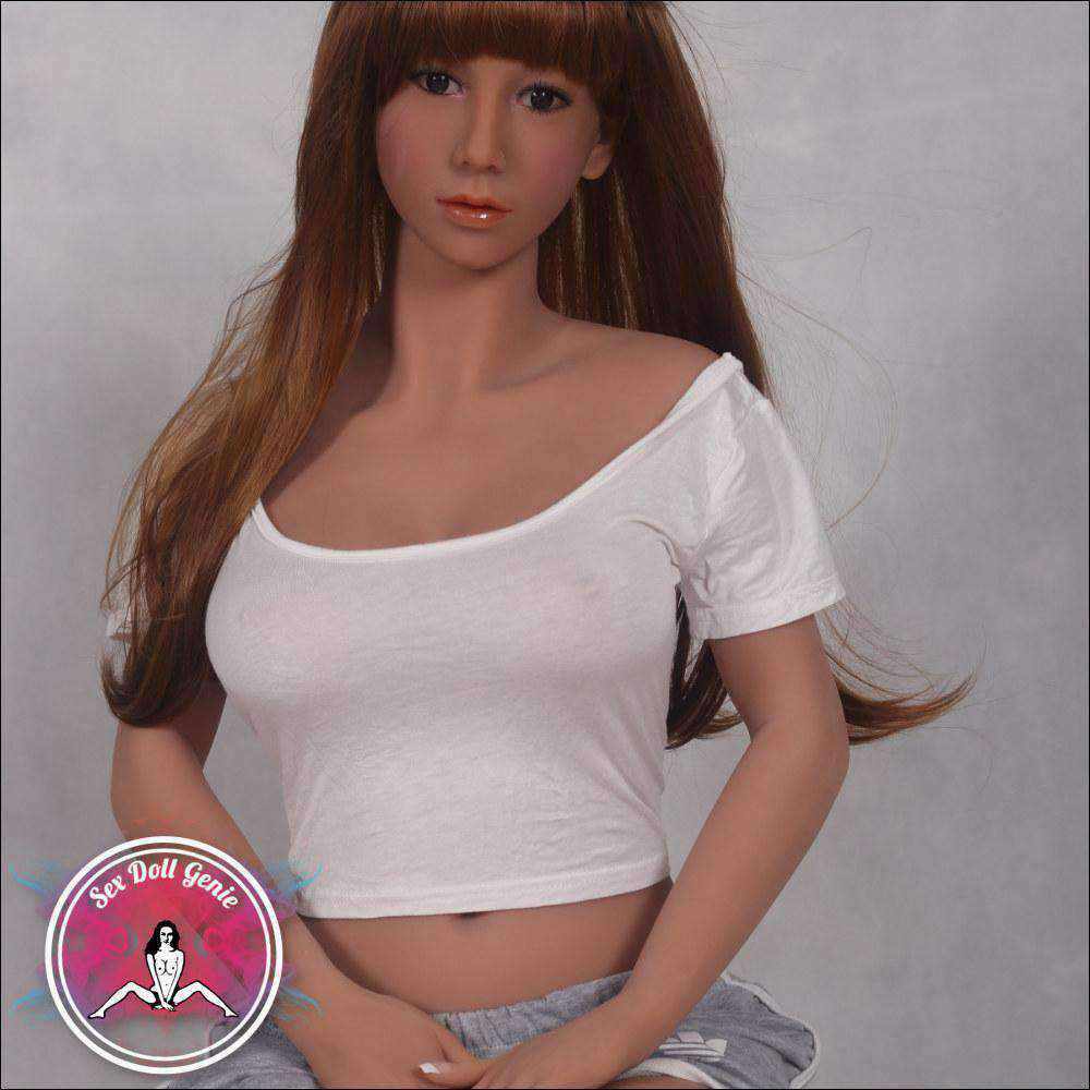 Lin – TPE-Puppe, 158 cm, Körbchengröße D, 40