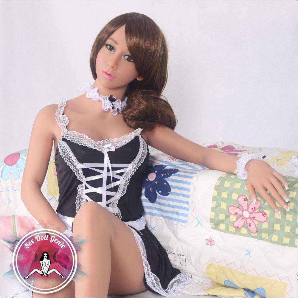 Lin – TPE-Puppe, 158 cm, Körbchengröße D, 51