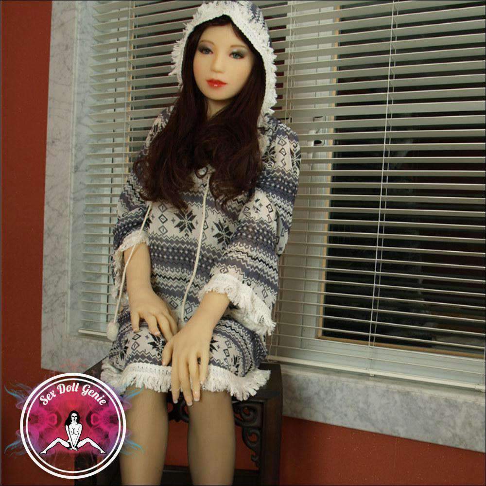 Mia - Muñeca TPE de copa D de 156 cm-4