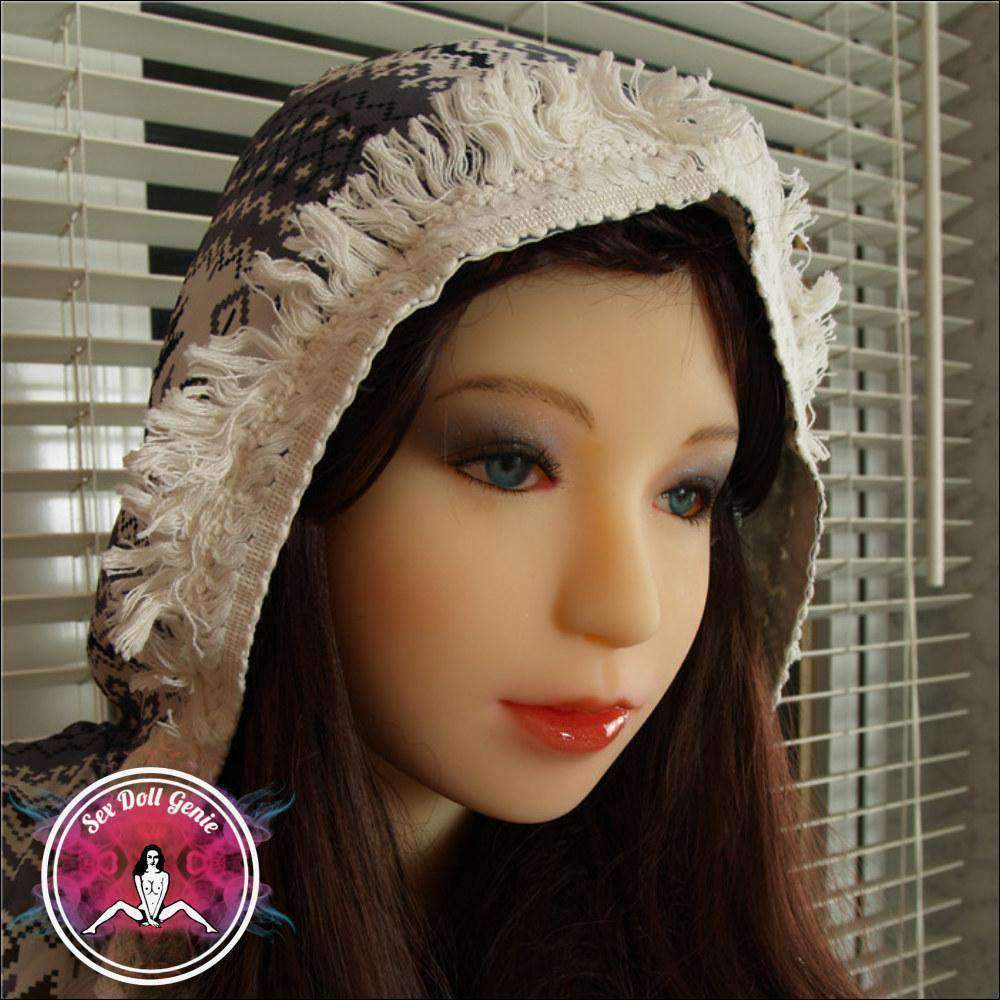 Mia - Muñeca TPE de copa D de 156 cm-5
