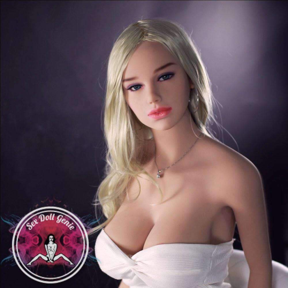 Quinn – 165 cm große TPE-Puppe, Körbchengröße G, 44