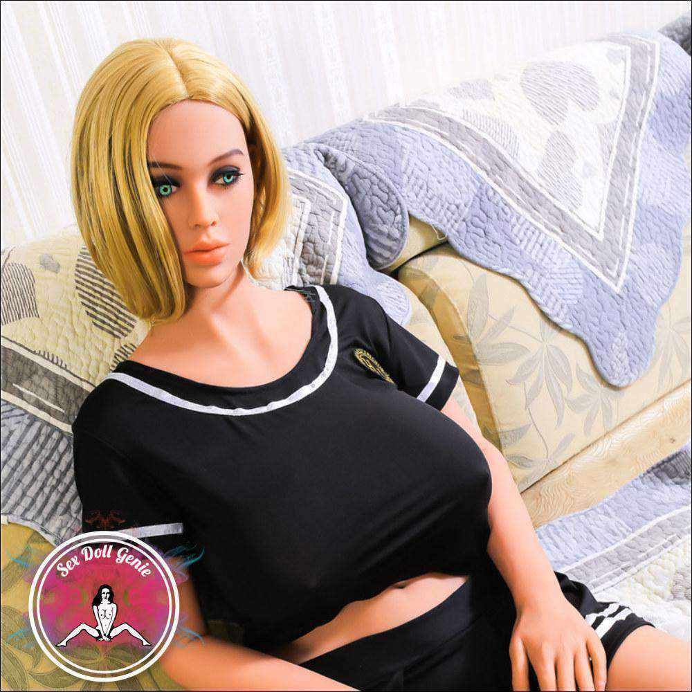 Riley - Muñeca TPE Copa H 160 cm-27