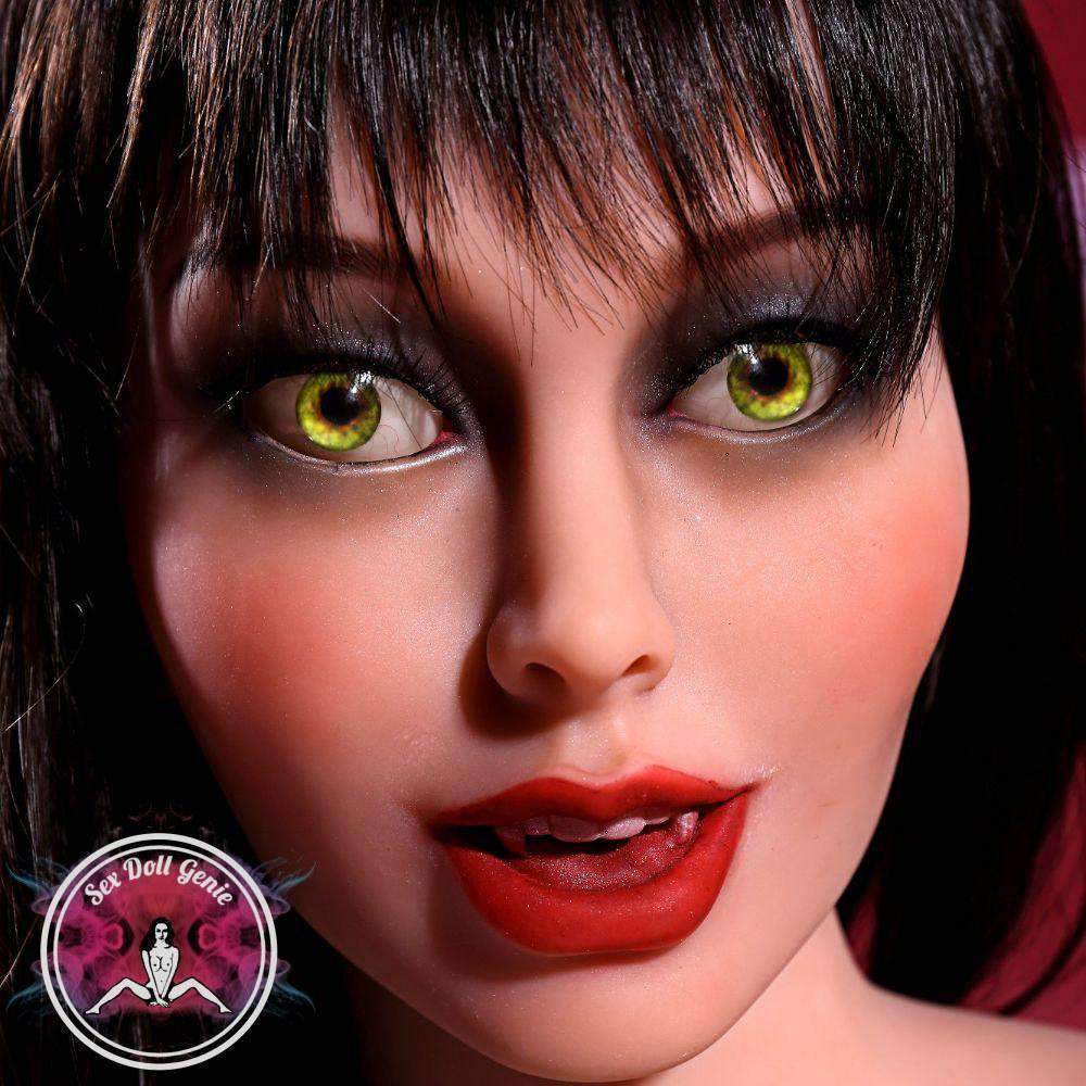 Rubi (Vampir) – TPE-Puppe, 150 cm, Körbchengröße D, 42