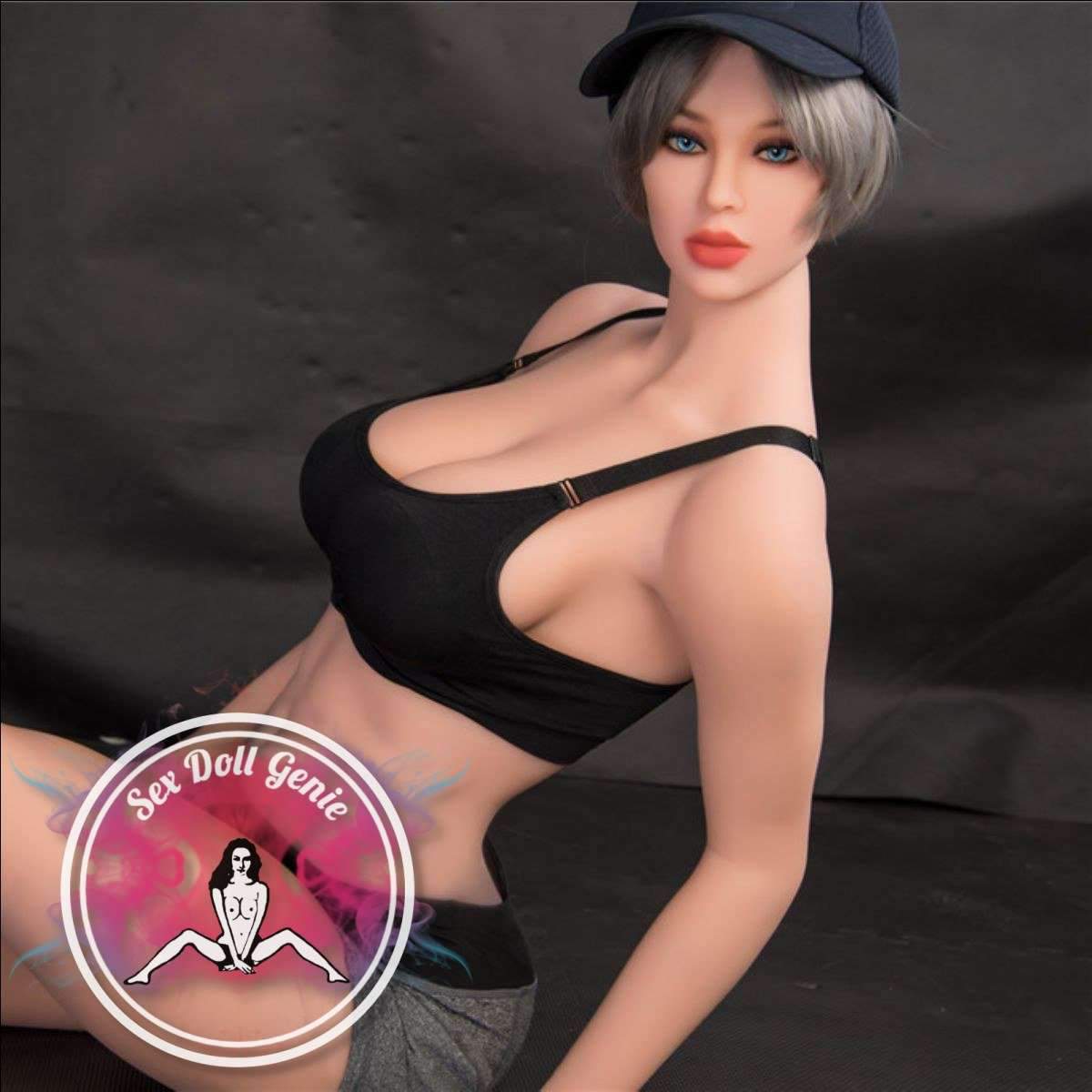 Sienna - 167cm Muñeca TPE Copa G-11