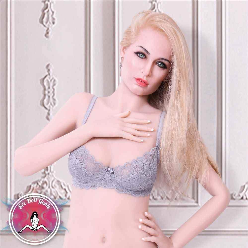 Vickie - 167cm  D Cup (Hybrid Silicone Head + TPE Body) with Implanted Hair TPE Doll-4